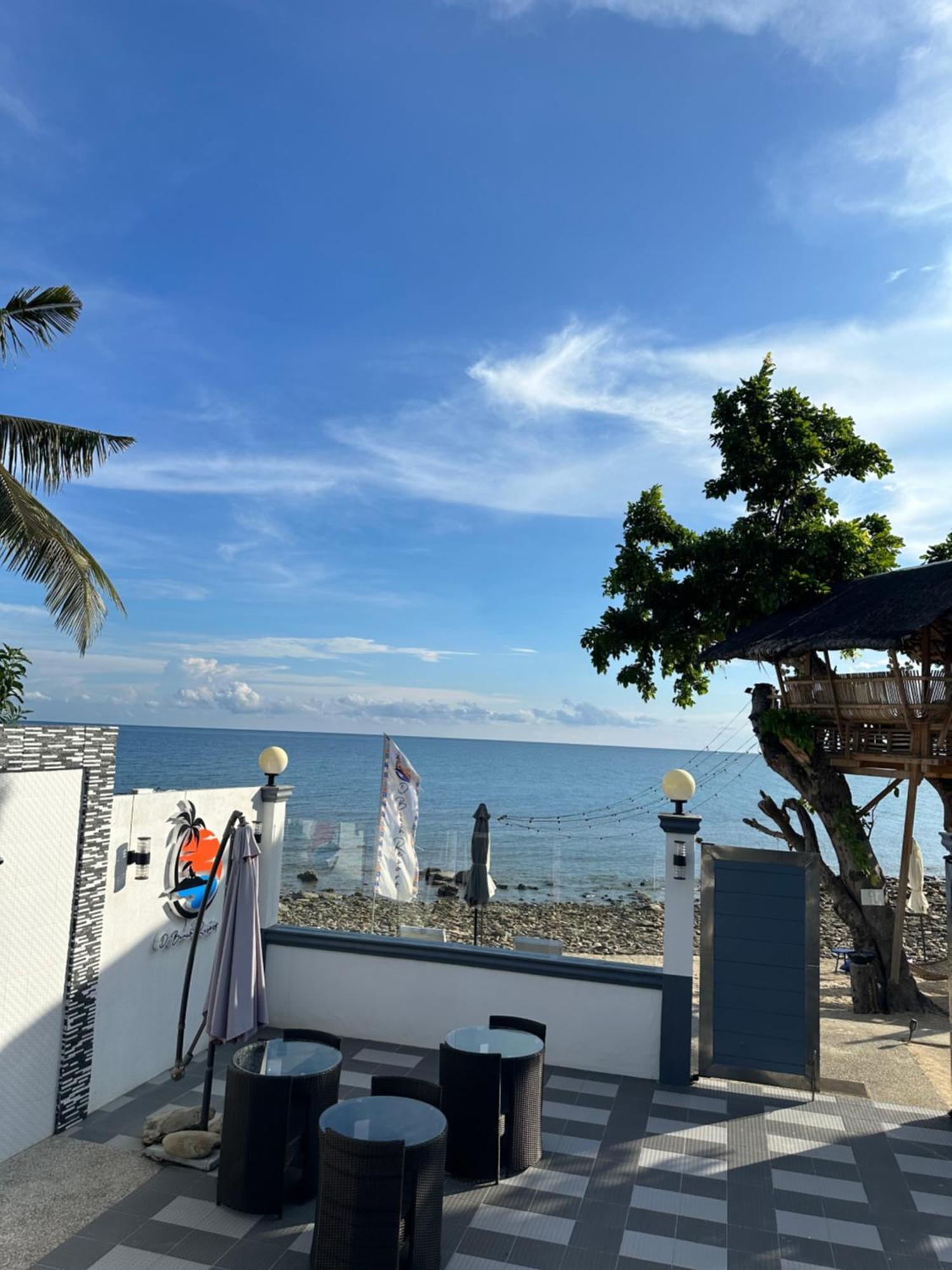 D' Beach Resort Puerto Princesa Exterior photo